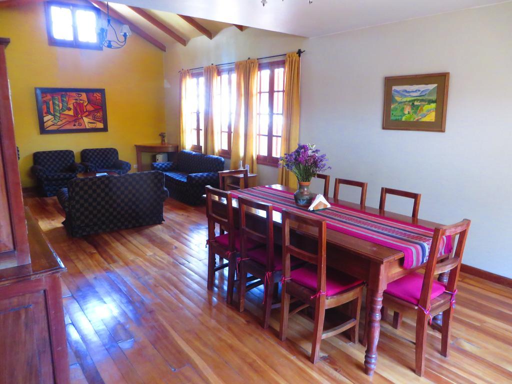 Hotel Pakaritampu Ollantaytambo Esterno foto