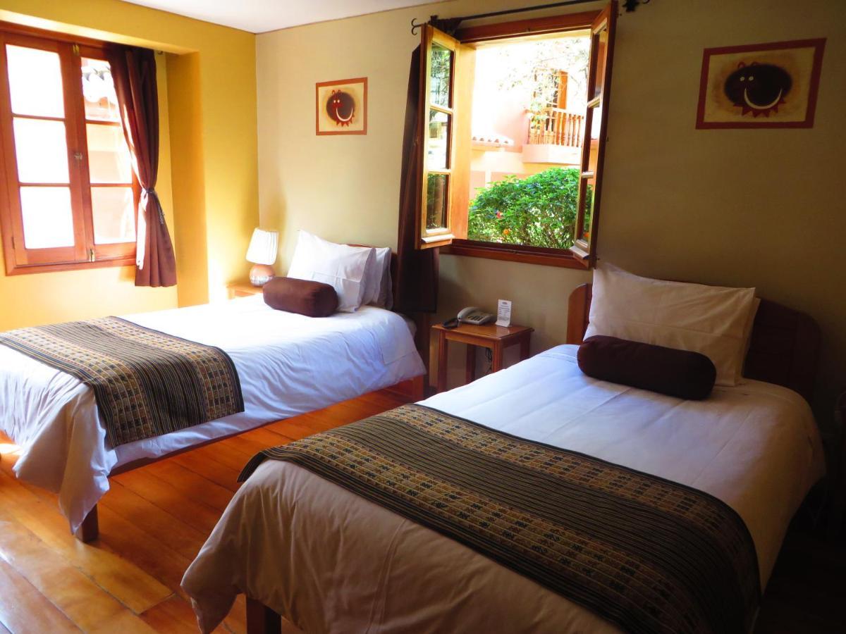 Hotel Pakaritampu Ollantaytambo Esterno foto